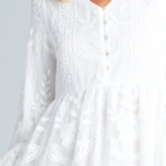 White midi dress - Picture 3 of 3